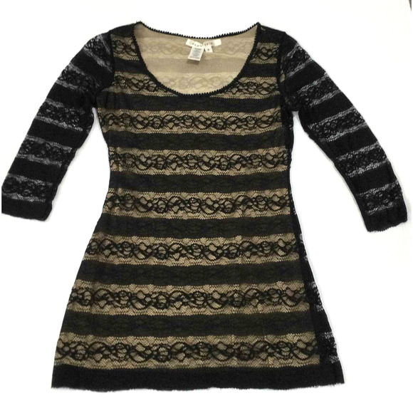 Max Studio Tops - MAX STUDIO Women's Black Lace Overlay Top 3/4 Sleeve Tunic Top S